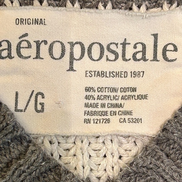 Aéropostale Gray and White Button Down Hooded Sweater Size L - Picture 3 of 3